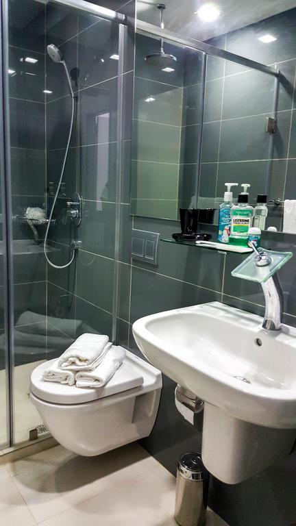 מנילה Modern Luxury Lower Penthouse Unit מראה חיצוני תמונה